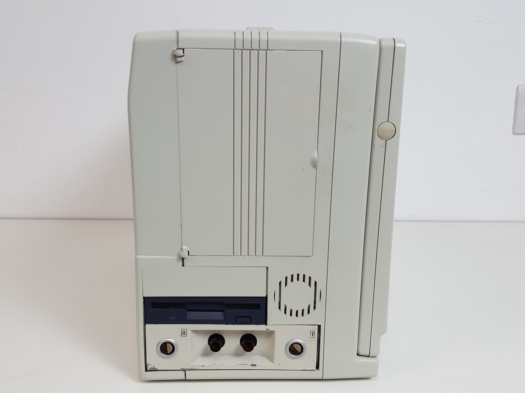 Image of 3 x Acme Portable T10-13 PCs, Filtrass 2001 and DOMED Blood Flow Monitors Lab