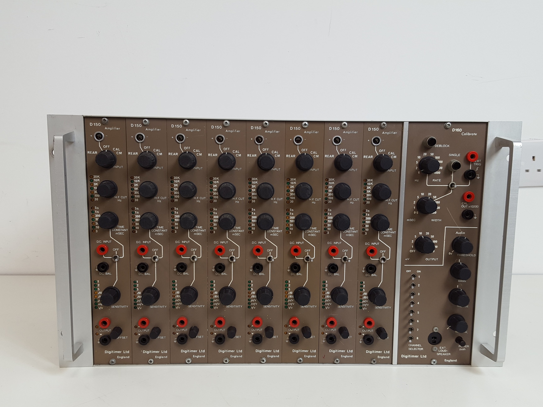 Image of Digitimer D150/D160  Neurolog Amplifier System Lab