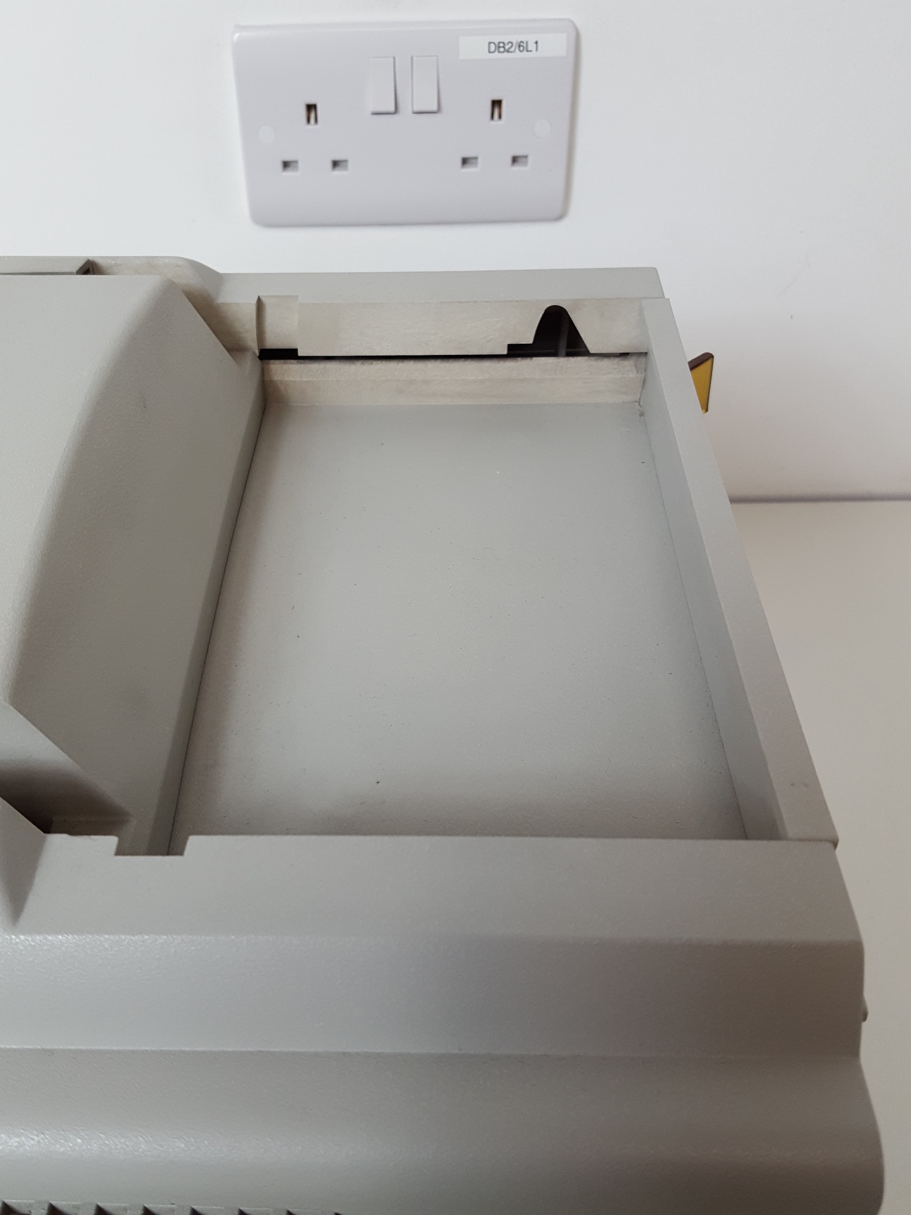 Image of PE Applied Biosystems GeneAmp PCR System 9700 Thermal Cycler Lab