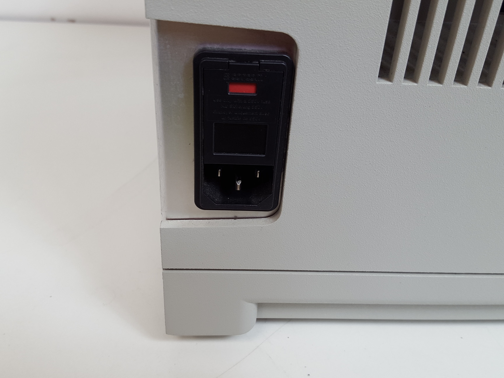 Image of PE Applied Biosystems GeneAmp PCR System 9700 Thermal Cycler Lab