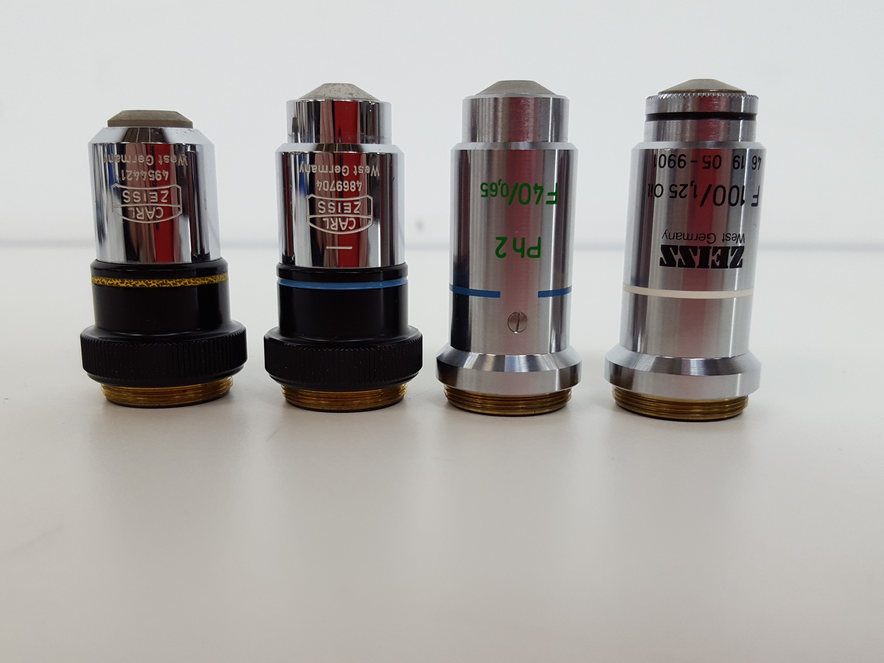 Image of Zeiss KF2 Microscope with 4 x Objectives - Ph2  F40/0.65, Plan 40/0.65  160/0.17