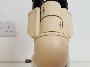 Thumbnail image of Zeiss KF2 Microscope with 4 x Objectives - Ph2  F40/0.65, Plan 40/0.65  160/0.17