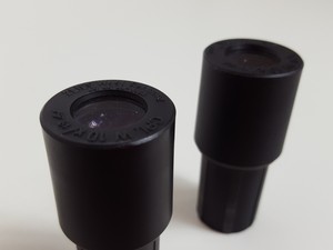 Thumbnail image of Zeiss KF2 Microscope with 4 x Objectives - Ph2  F40/0.65, Plan 40/0.65  160/0.17