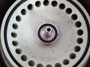 Thumbnail image of Thermo  Heraeus Fresco 17 Benchtop Laboratory Centrifuge Lab