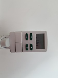 Thumbnail image of Rainin EDP-3 Plus Electronic Laboratory Pipette Set Lab