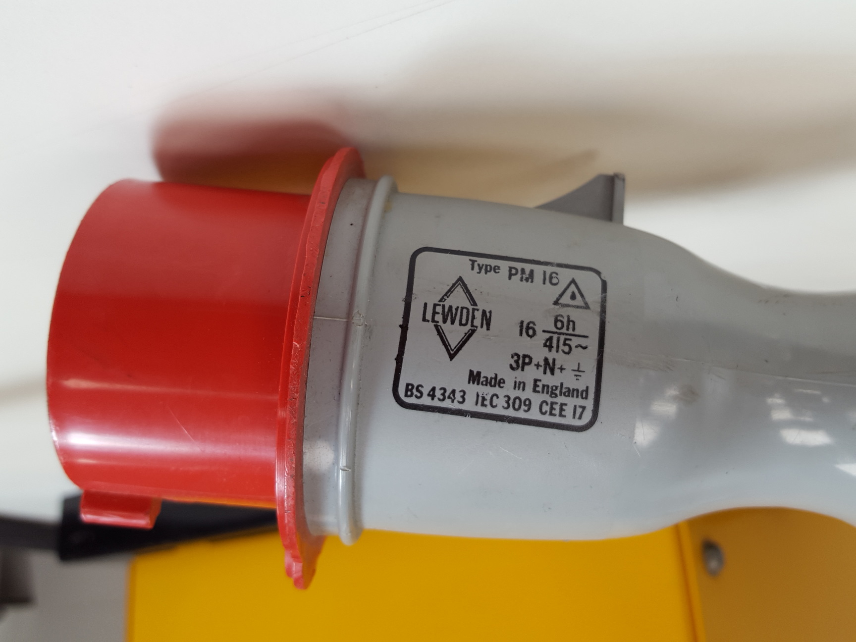Image of Majestic Transformer Co. 16 AMP Custom Transformer Laser Lab