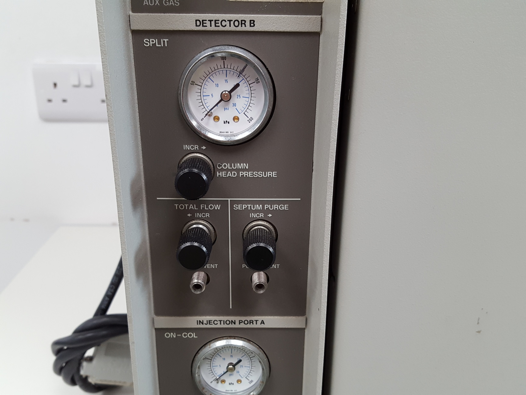 Image of Hewlett Packard Series II  GC Gas Chromatograph  Model: 5890 Lab