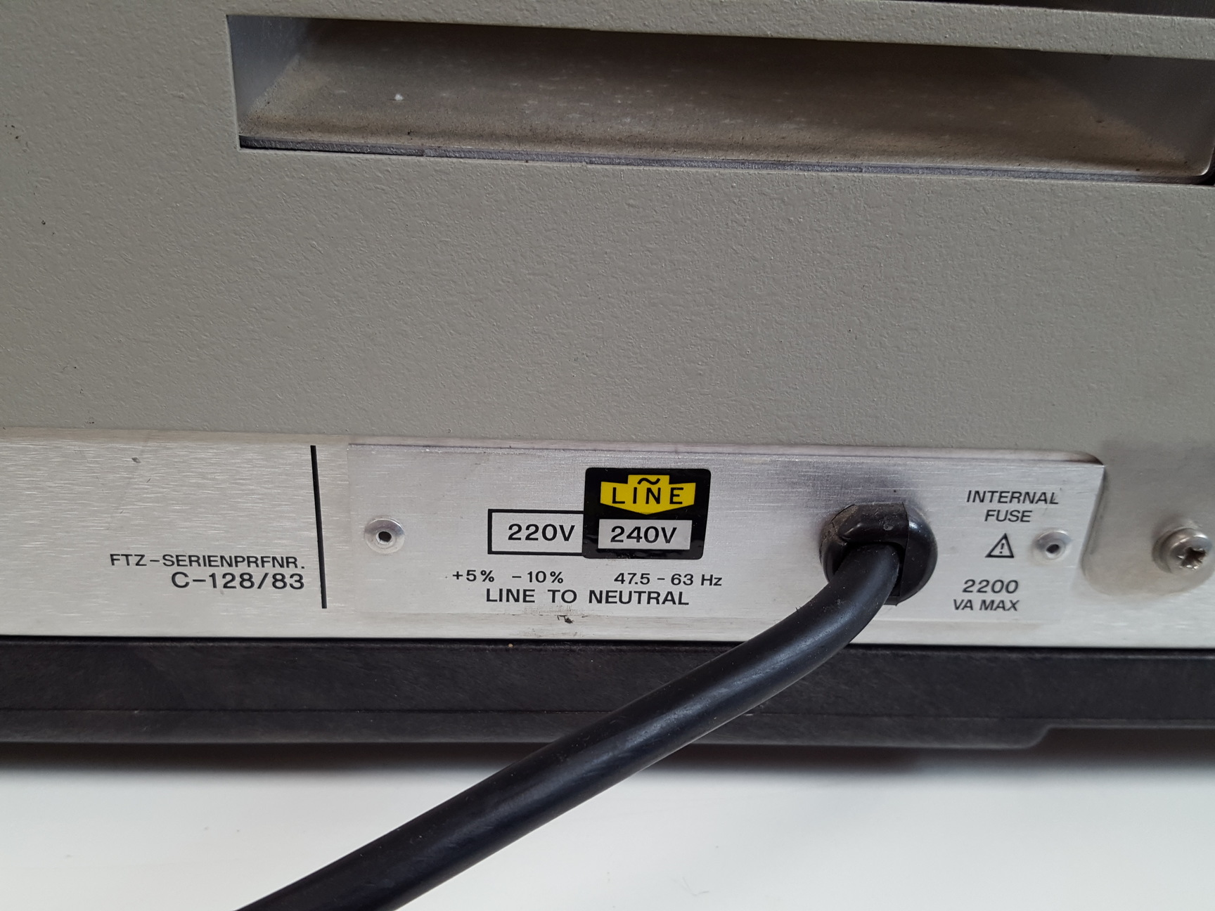Image of Hewlett Packard Series II  GC Gas Chromatograph  Model: 5890 Lab