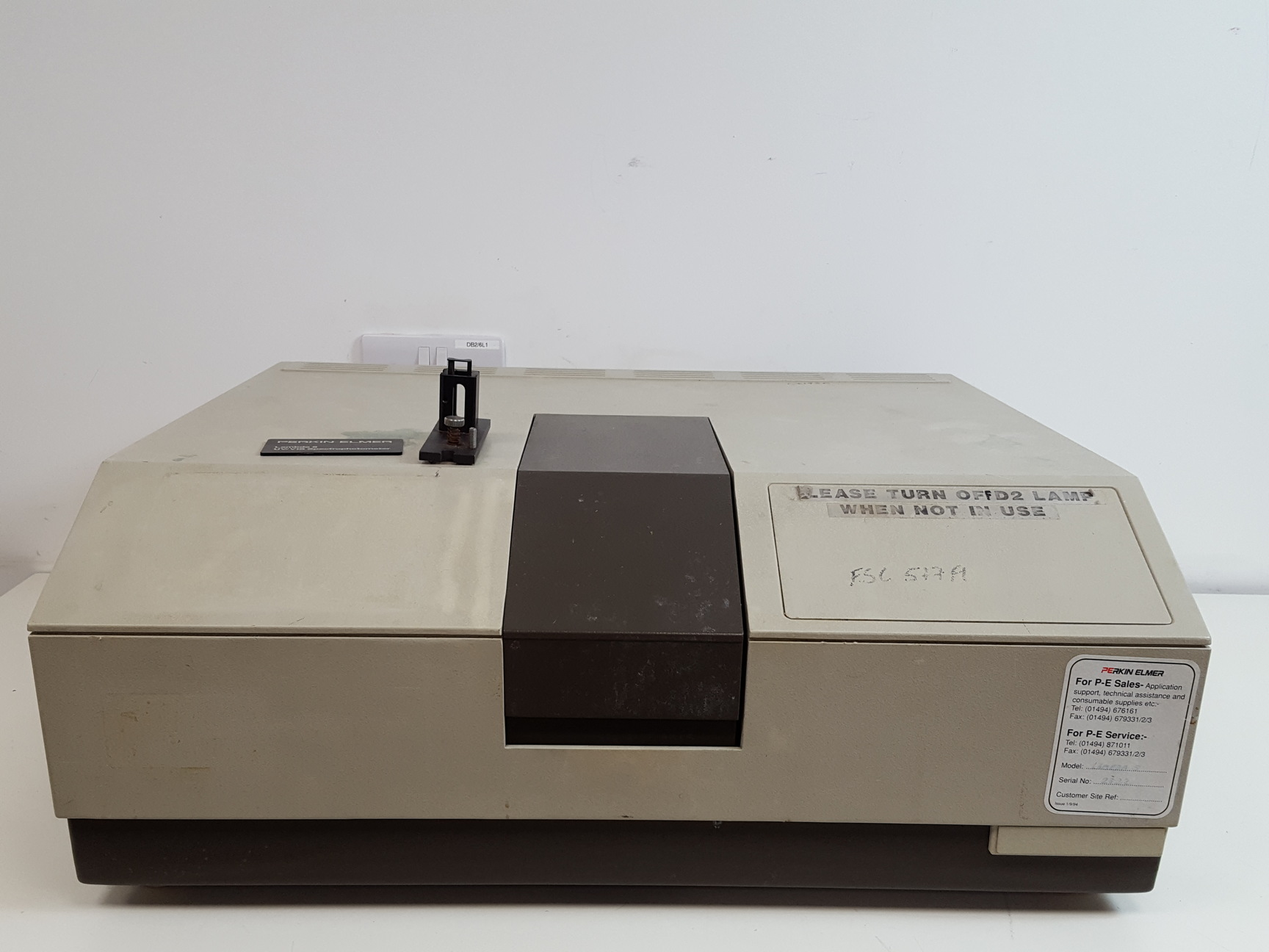 Image of Perkin-Elmer Lambda 5 UV/VIS Spectrophotometer Lab