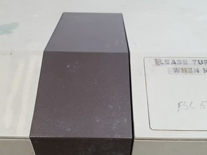 Thumbnail image of Perkin-Elmer Lambda 5 UV/VIS Spectrophotometer Lab