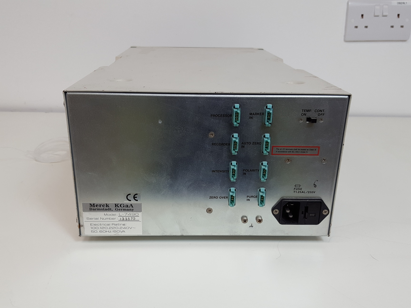 Image of Merck Lachrom Ri Detector Model: L-7490 for HPLC Lab