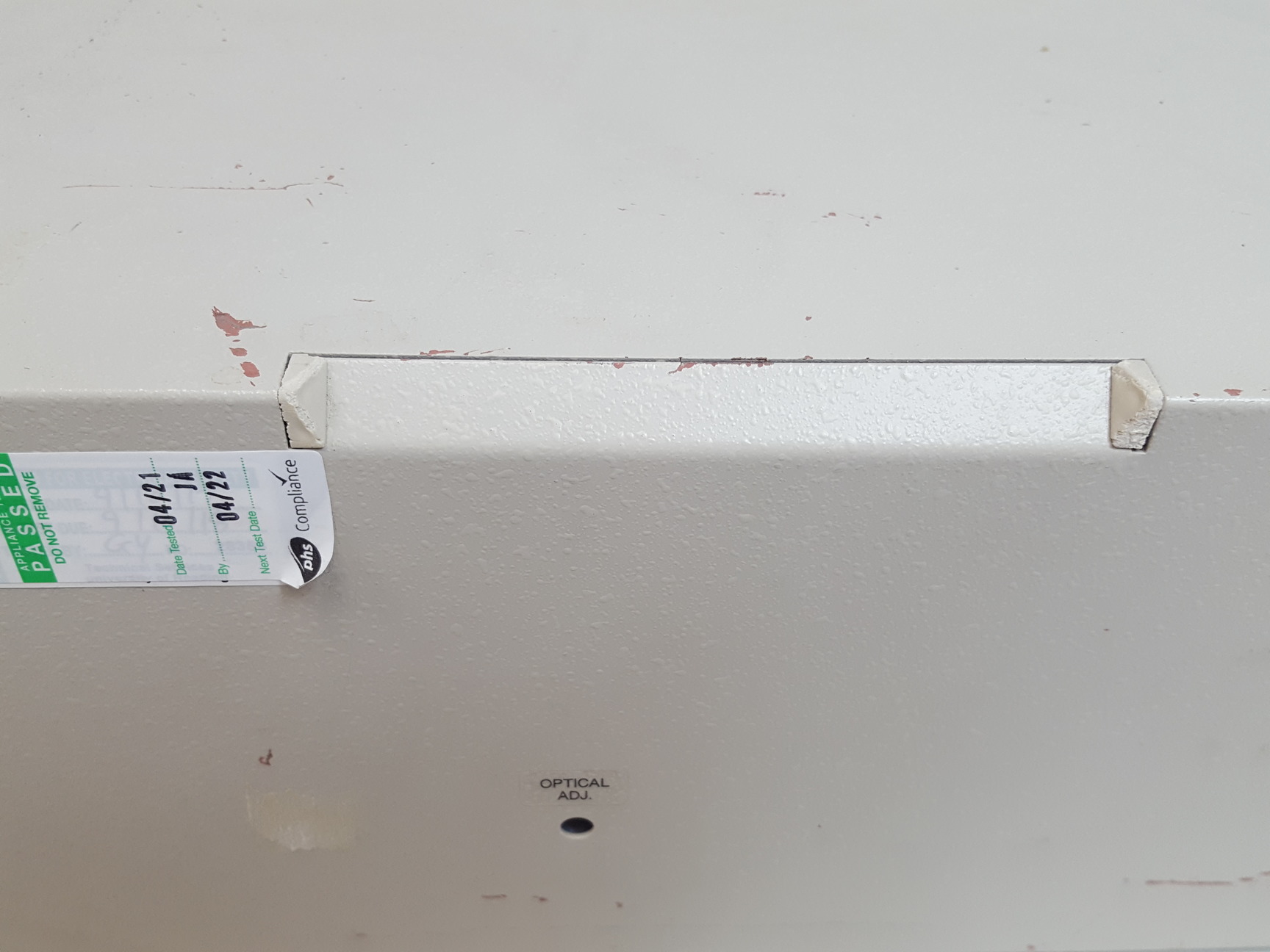 Image of Merck Lachrom Ri Detector Model: L-7490 for HPLC Lab
