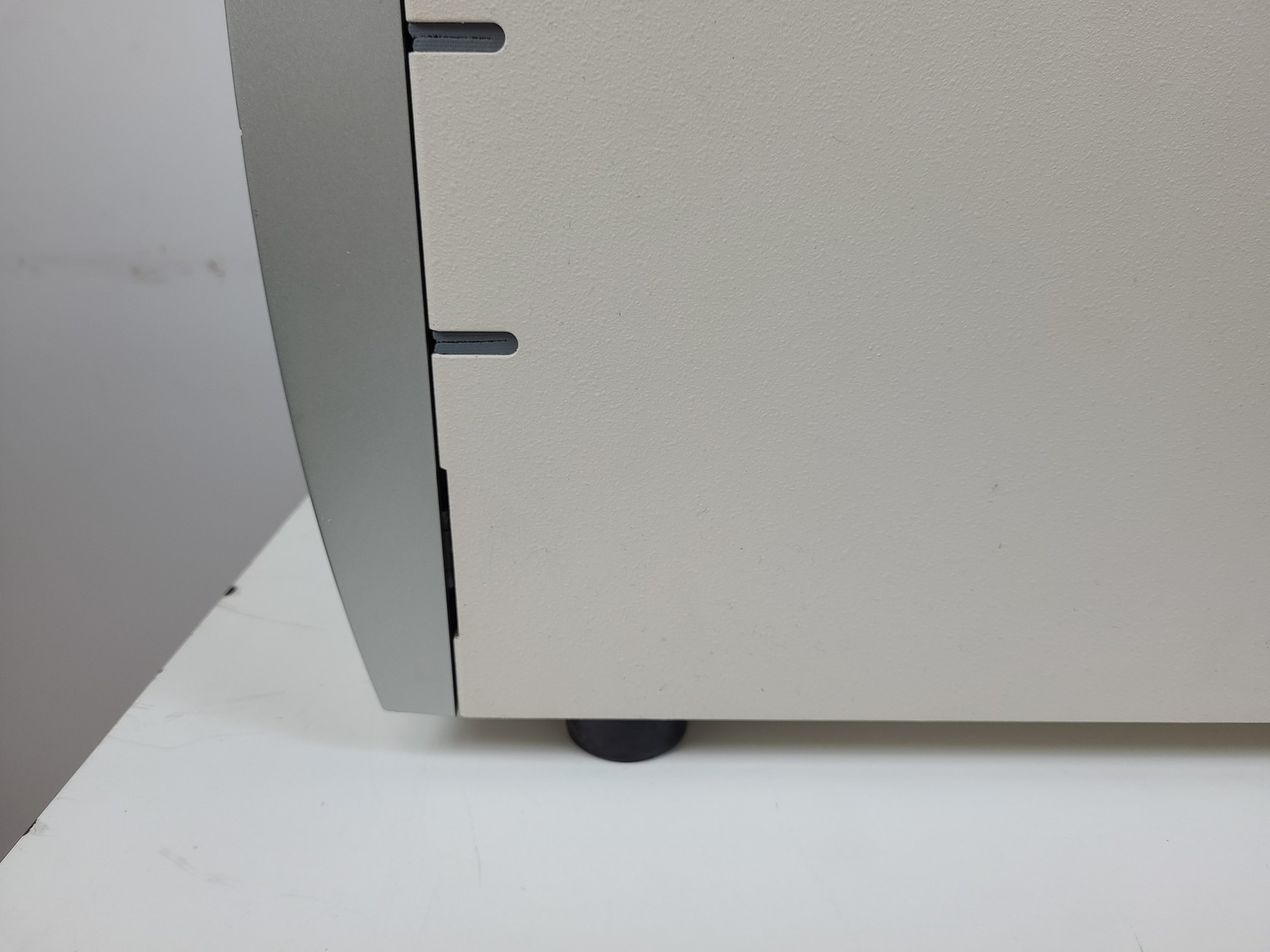 Image of Dionex ICS-3000 Single Pump SP-1 Isocratic Lab Spares/Repairs