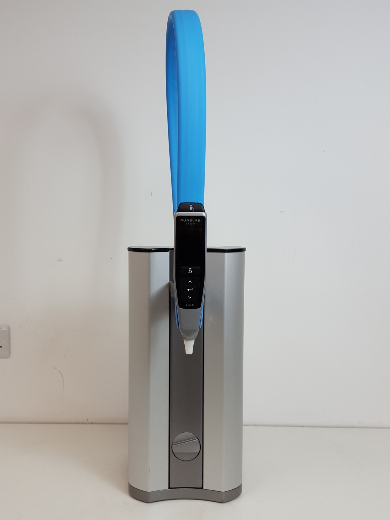Image of Elga Purelab Flex  Model: PF2XXXXM1 Water Purification System Lab