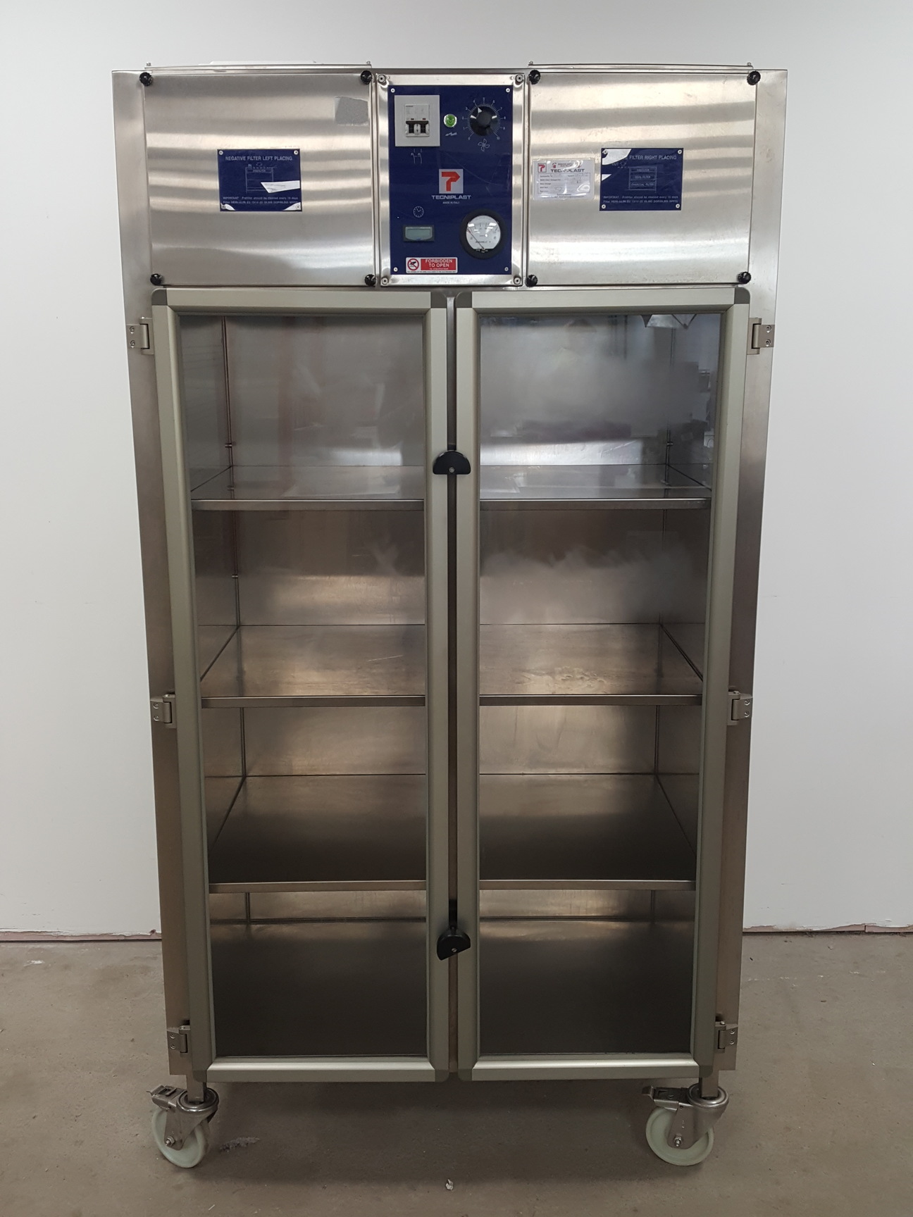 Image of Tecniplast Laminar Flow Ventilated Cabinet  Type - 9AV224N Lab H14 Filter
