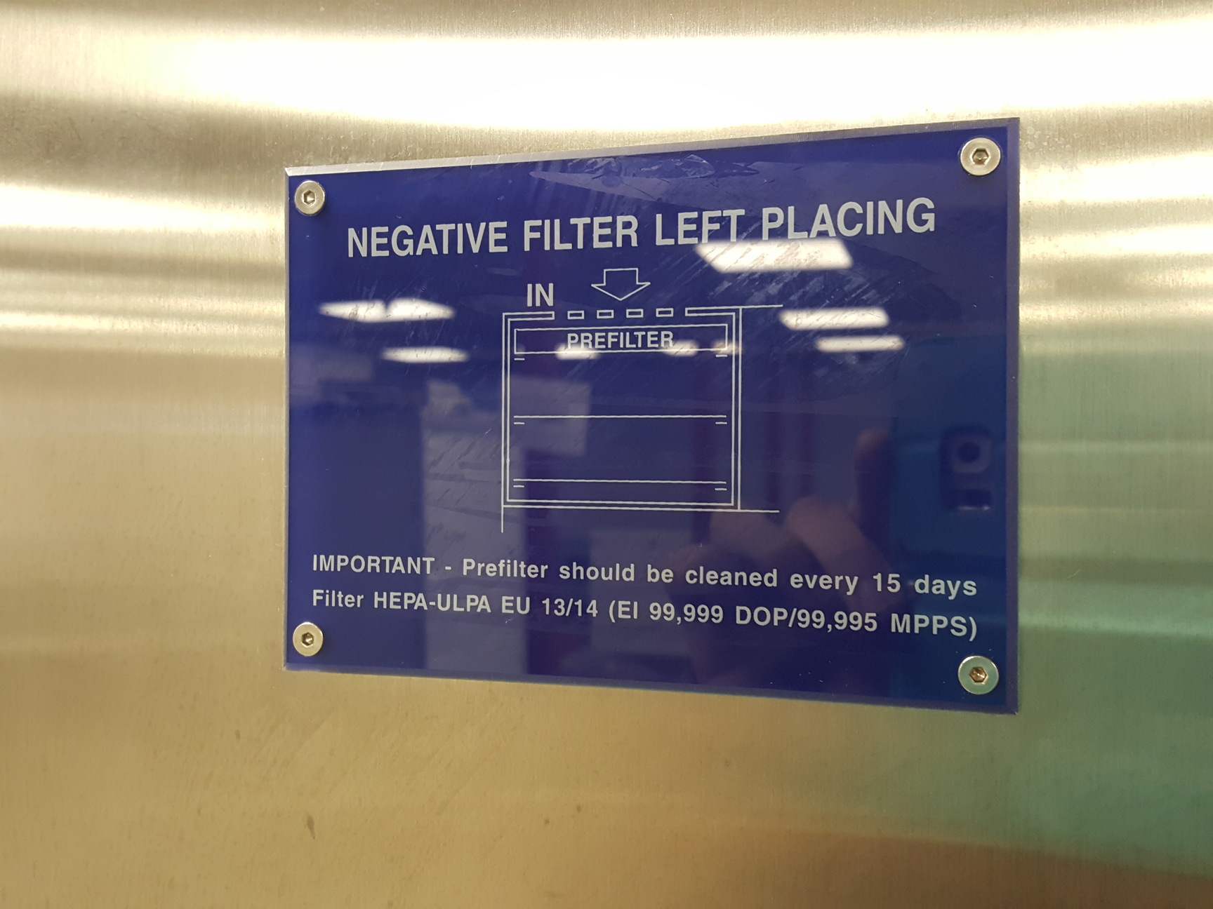 Image of Tecniplast Laminar Flow Ventilated Cabinet  Type - 9AV224N Lab H14 Filter