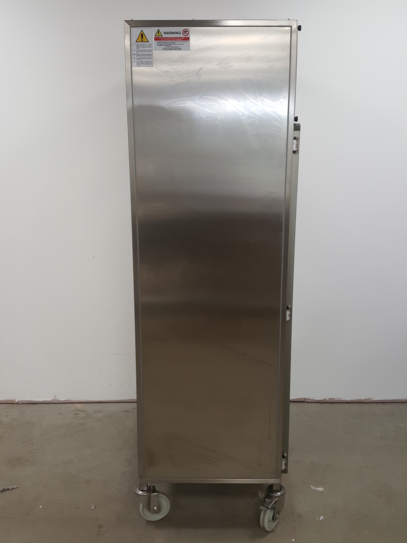 Image of Tecniplast Laminar Flow Ventilated Cabinet  Type - 9AV224N Lab H14 Filter