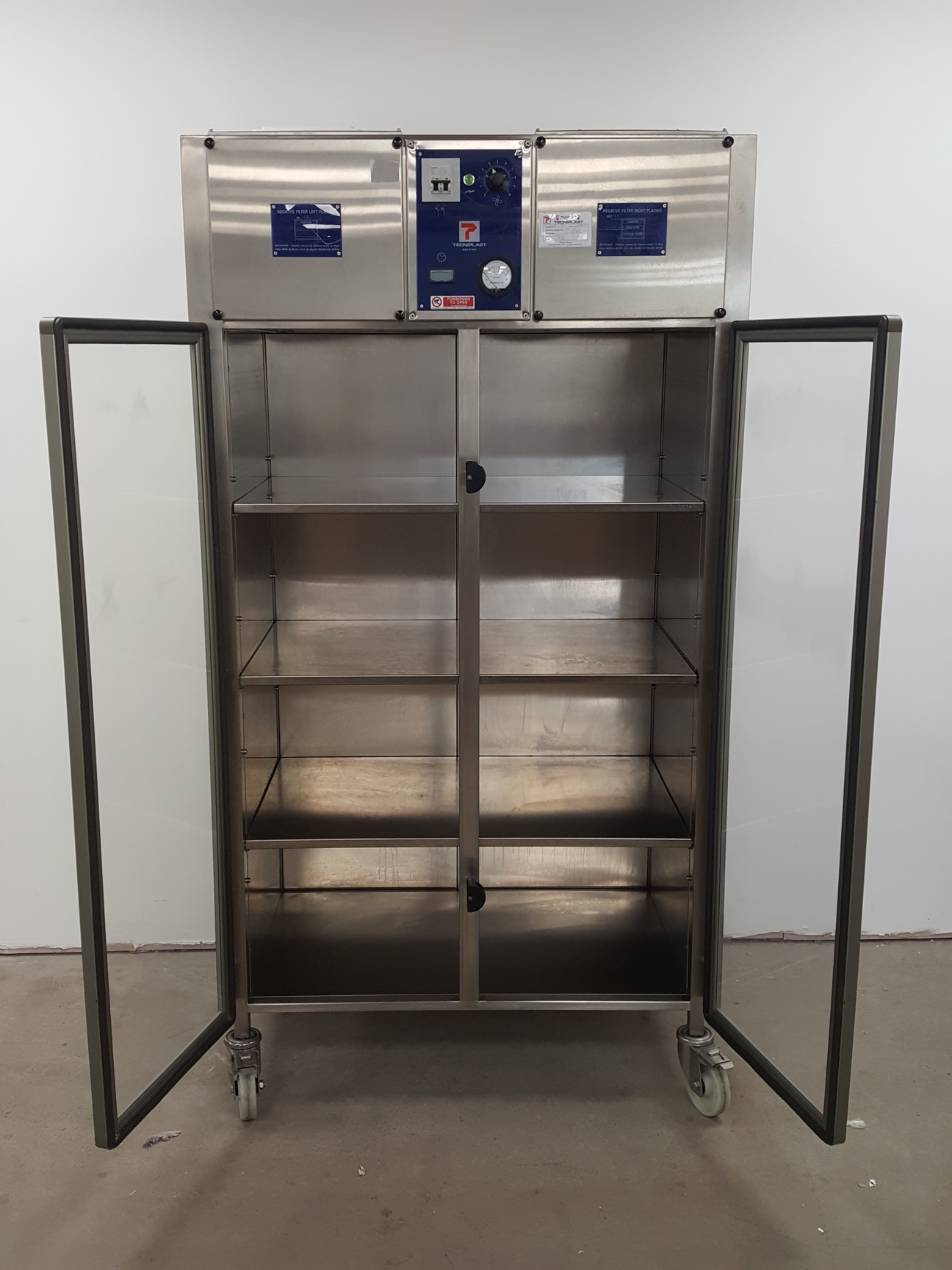 Image of Tecniplast Laminar Flow Ventilated Cabinet  Type - 9AV224N Lab H14 Filter