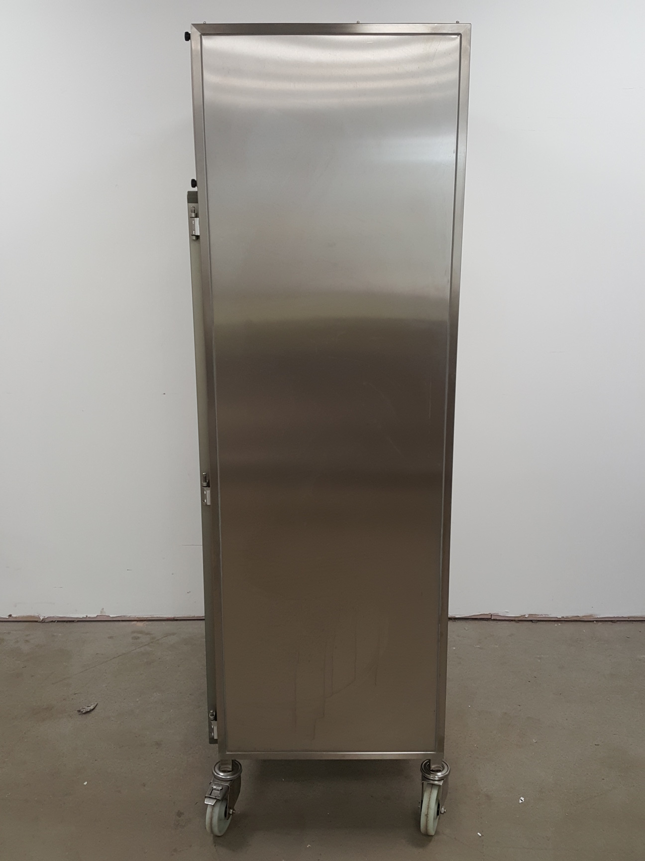 Image of Tecniplast Laminar Flow Ventilated Cabinet 9AV224N Lab H14 Filter