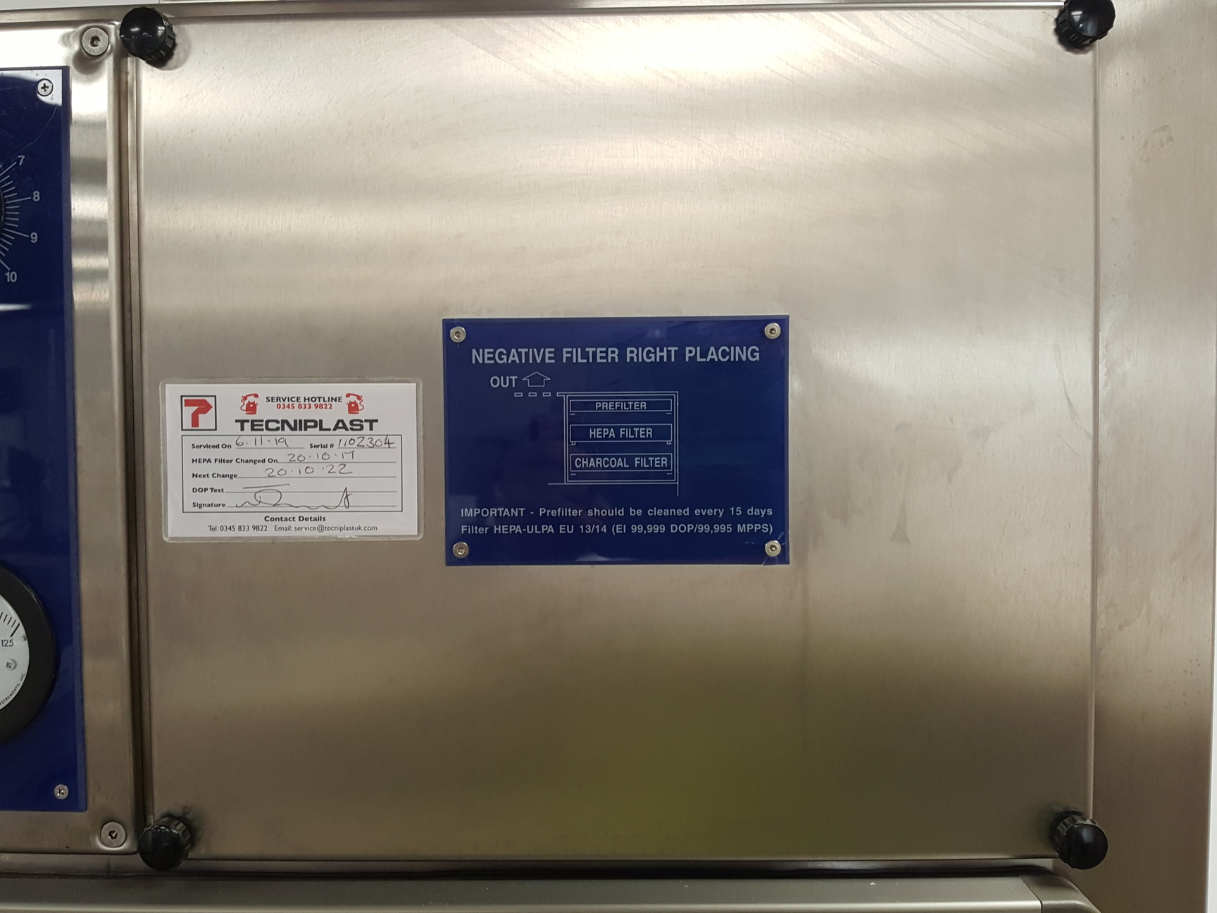 Image of Tecniplast Laminar Flow Ventilated Cabinet 9AV224N Lab H14 Filter