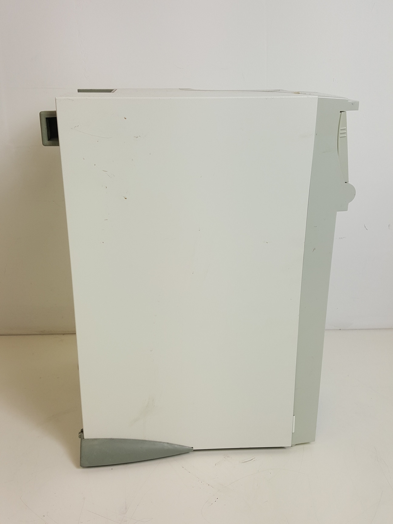 Image of Millipore Milli-Q Academic Water Purification System Lab