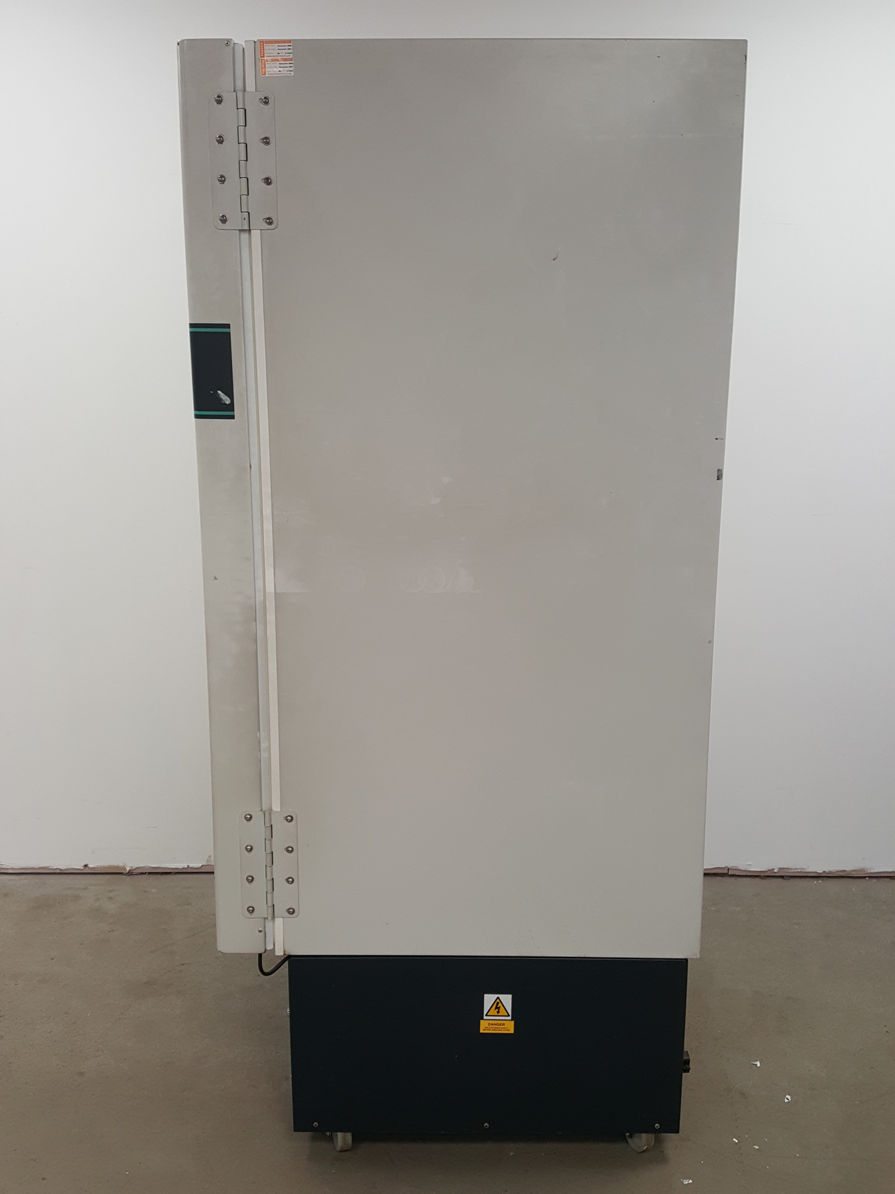 Image of New Brunswick Scientific Ultra Low Temperature Laboratory Freezer U535 -86 Lab