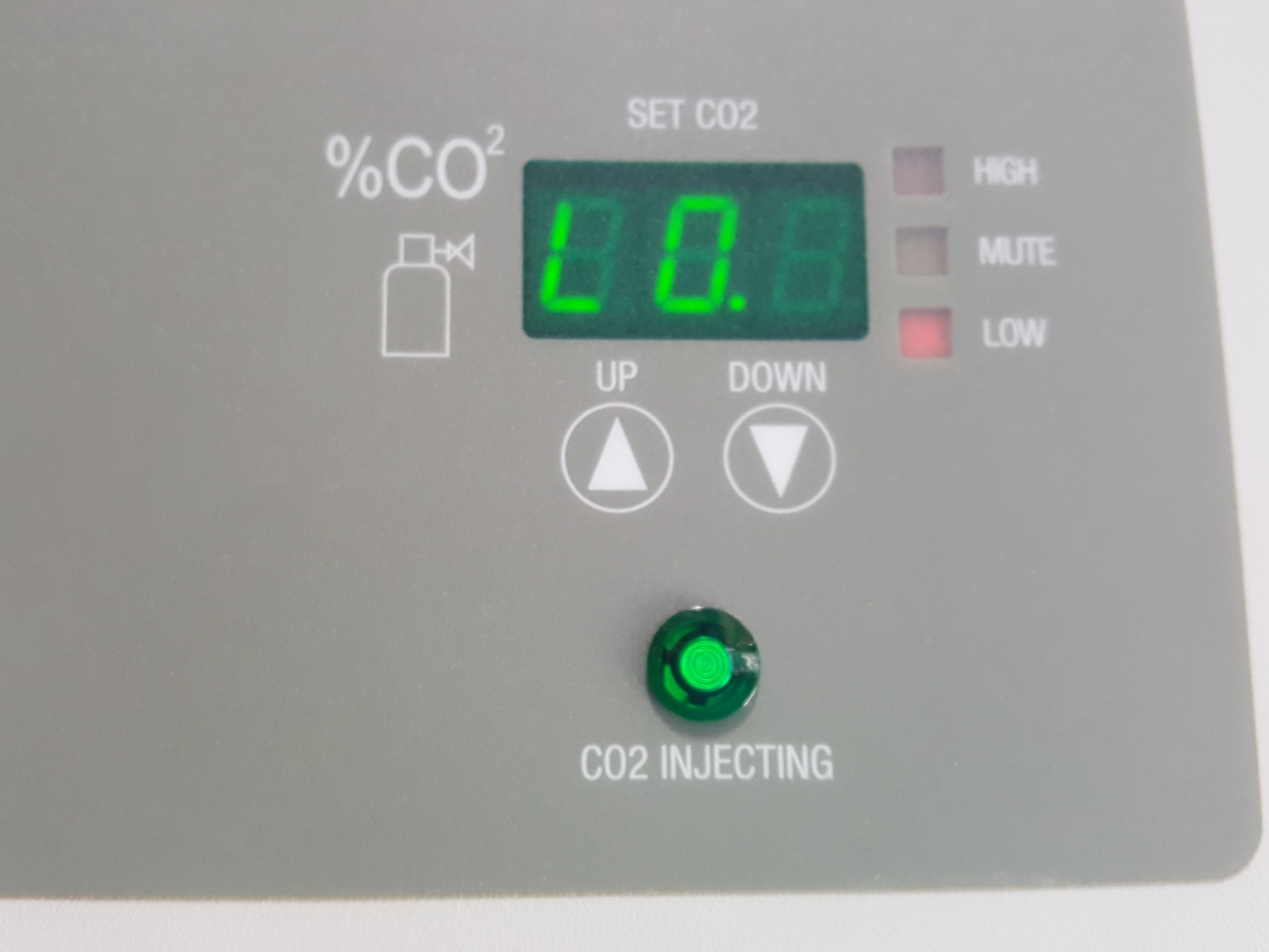 Image of Wheaton Science Products R2P Roller C02 Incubator Model no. I057606-D Lab