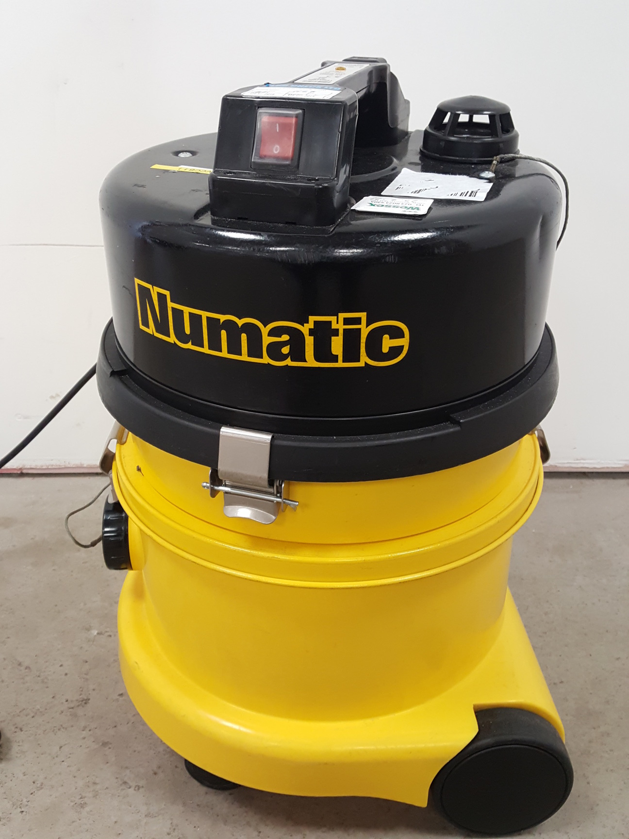 Image of 10 x Numatic Vacuum Cleaners  Model HZQ 200-2