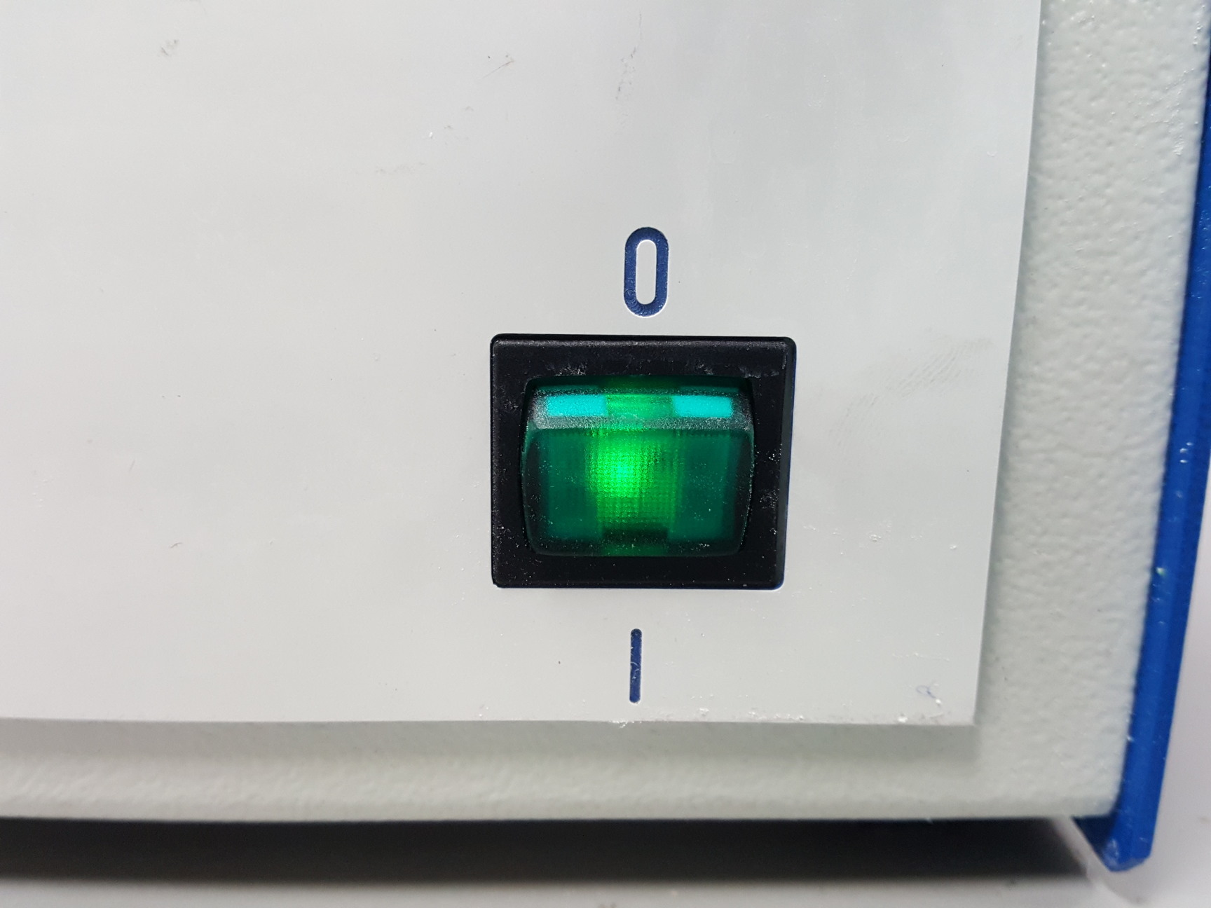 Image of Fluovac Vetscav Animal Anesthesia Gas Trap & Filter Weighing Mechanism Lab