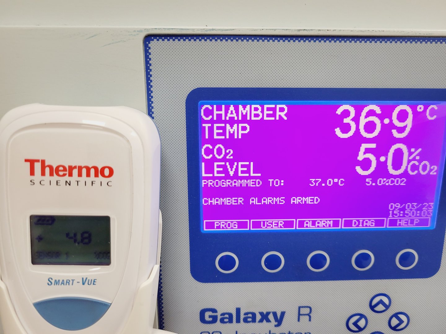 Image of RS Biotech Galaxy R Model no. 300 CO2 Incubator Lab