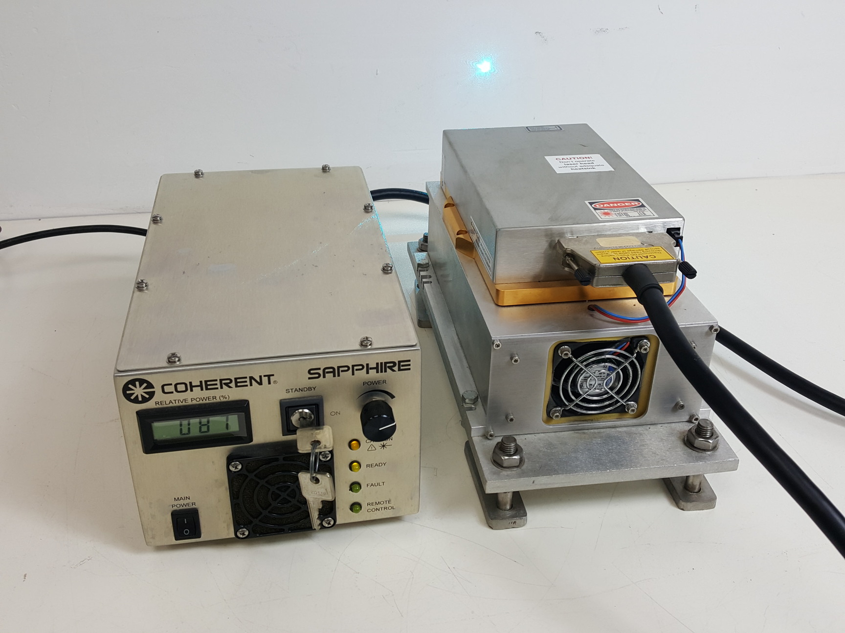 Image of Coherent Sapphire 488-200 CDRH Laser with CDRH HP Controller Lab