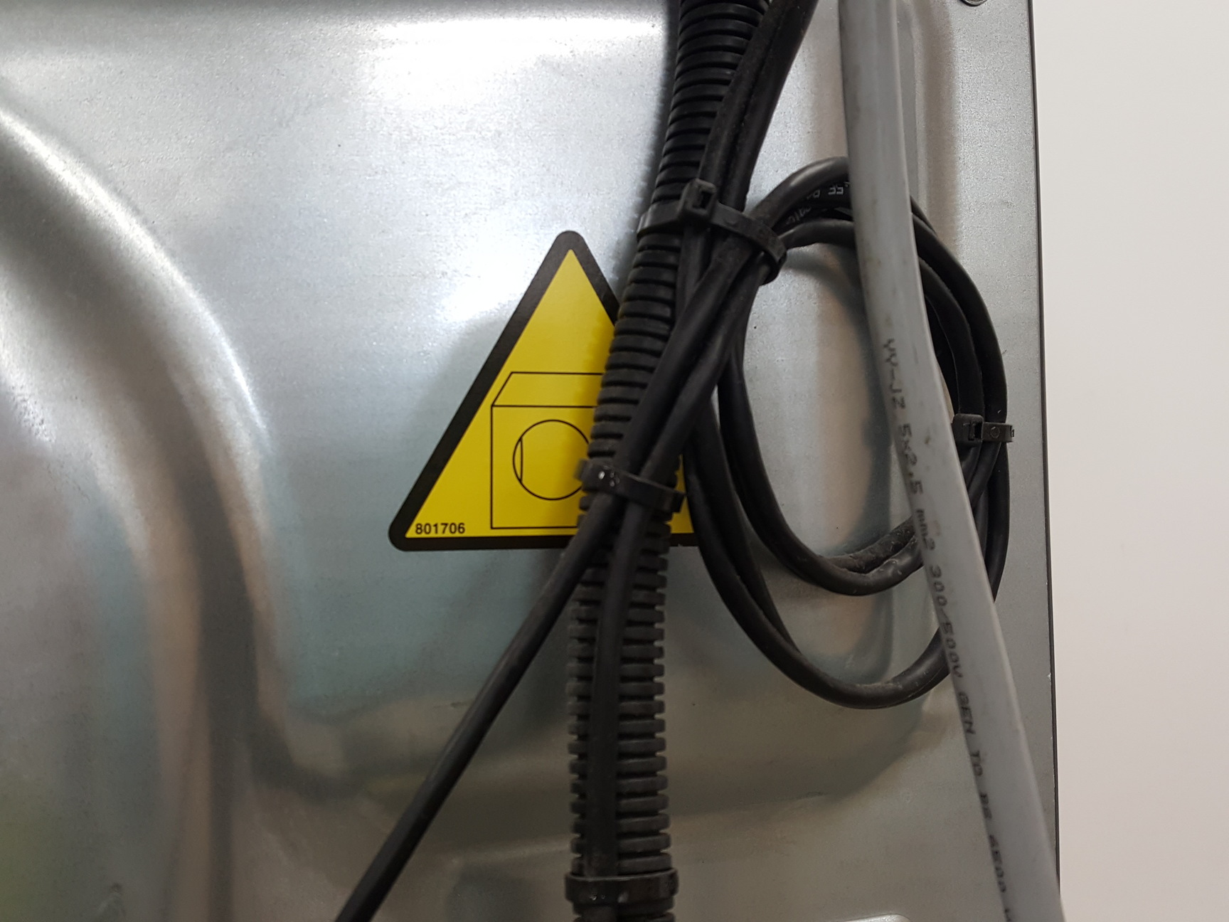 Image of Alliance Laundry Systems JLA 98 Commercial Washing Machine No. JF3JMASG413EN06