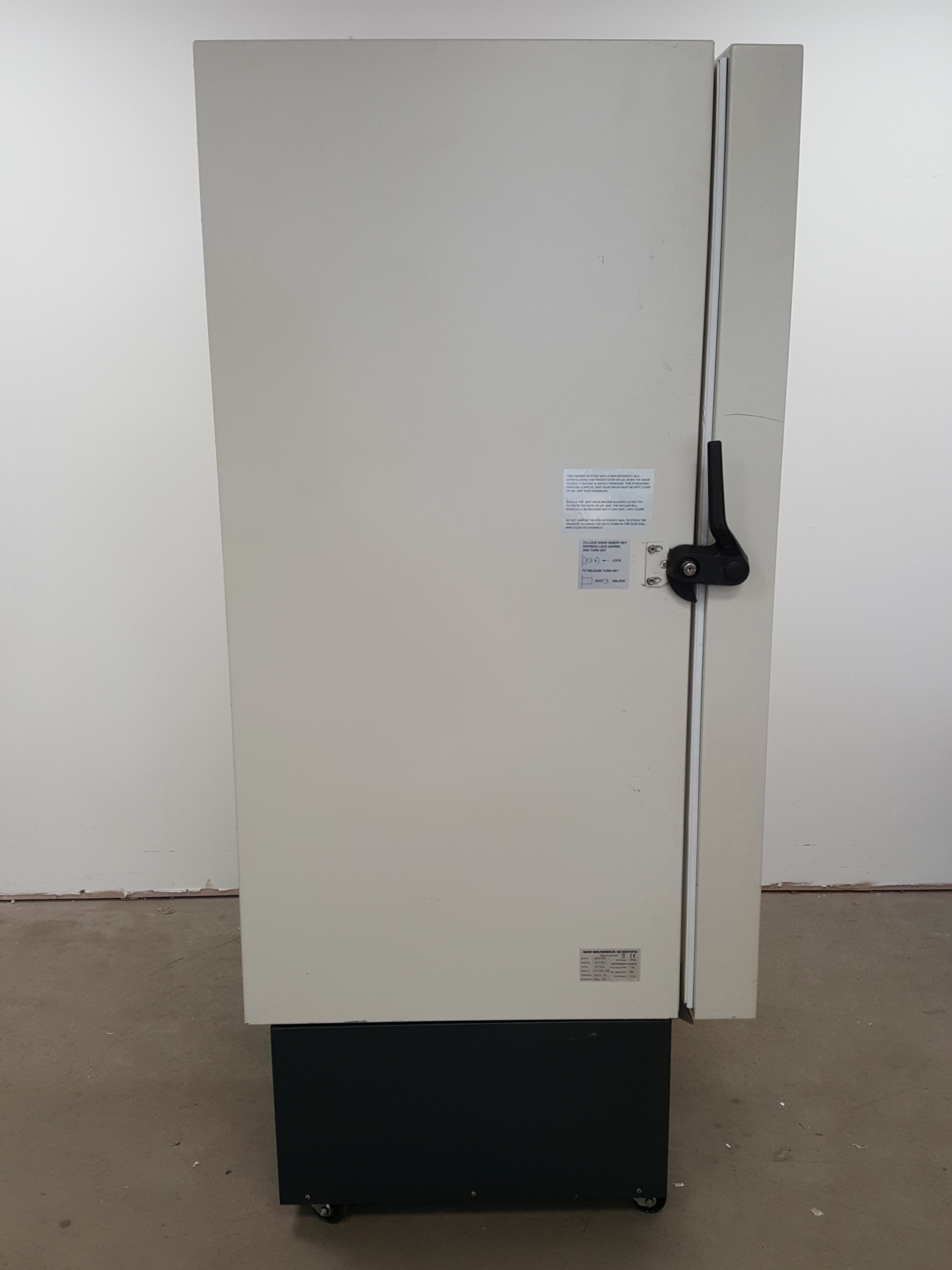 Image of New Brunswick U570 -86 G Ultra Low Temperature Freezer  Part no. U9270-0005 Lab