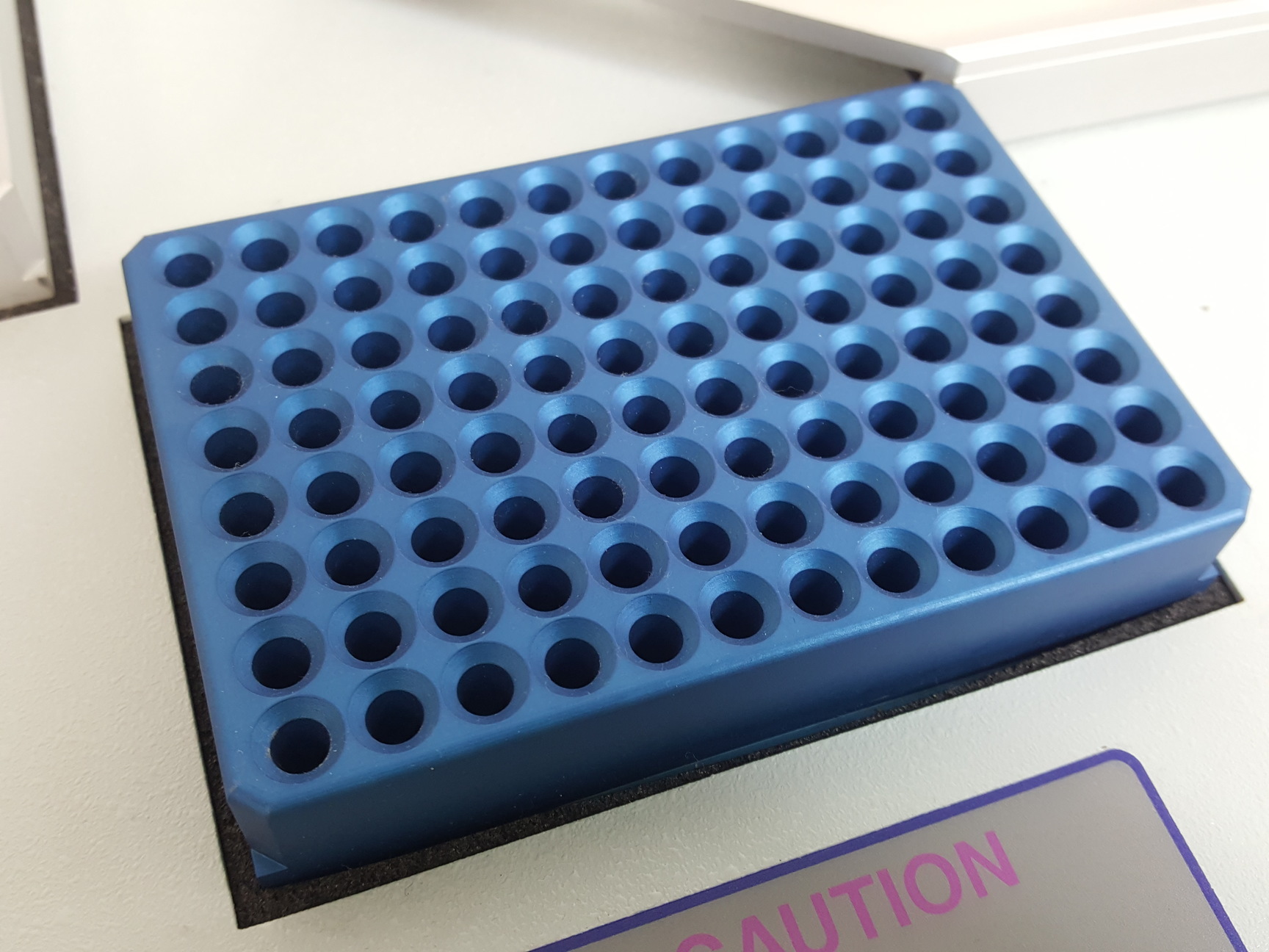 Image of Stratagene Robocycler Gradient 96 Microplate Thermal Cycler 400882 Lab