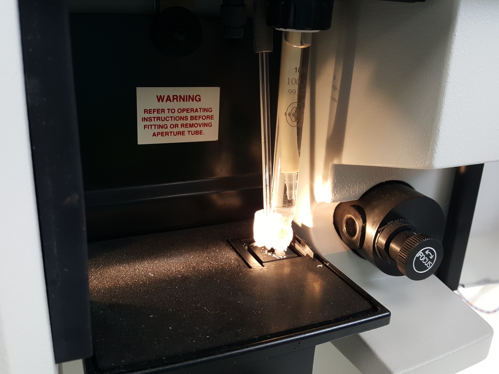Image of Beckman Coulter Z1 Dual Particle Counter with Accessories Lab