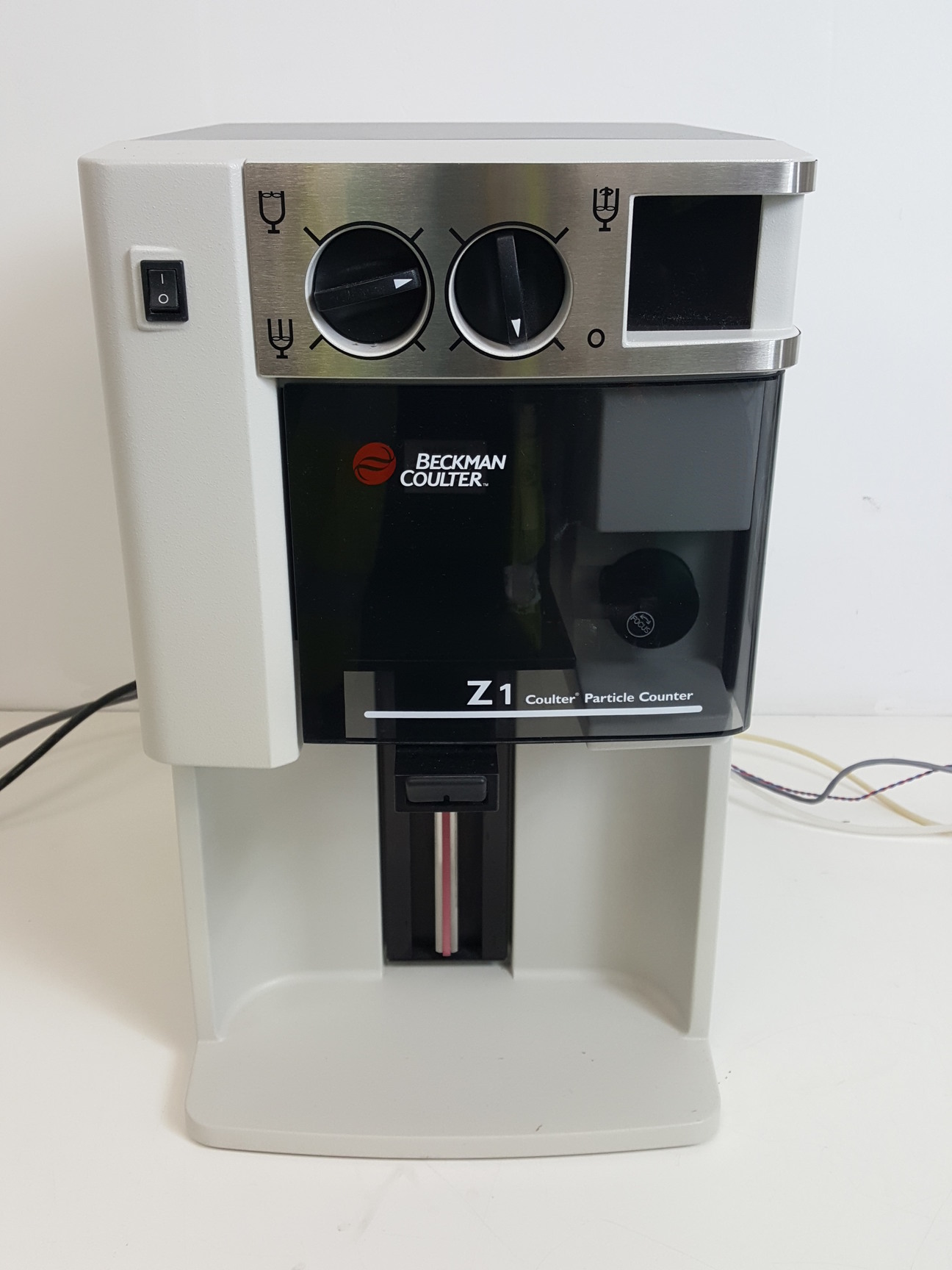 Image of Beckman Coulter Z1 Dual Particle Counter with Accessories Lab