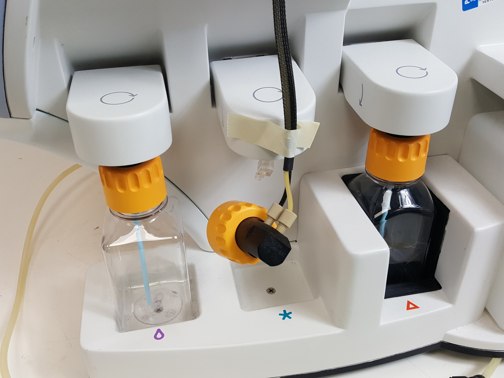 Image of Ion Torrent Personal Genome Machine  Model - 508-U001 Lab