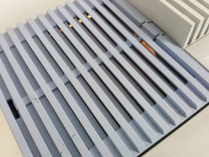 Thumbnail image of Perkin Elmer UV/VIS Spectrometer  Model - Lambda 20  Part no. BUV20200 Lab