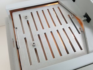 Thumbnail image of Perkin Elmer UV/VIS Spectrometer  Model - Lambda 20  Part no. BUV20200 Lab
