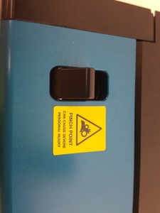 Thumbnail image of Qiagen Real Time PCR Rotor-Gen Q + Disc Heat Sealer Lab 5-Plex HRm 