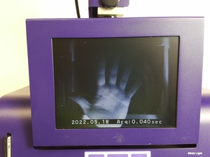 Thumbnail image of UVP BioDoc-It Imaging System with Camera & UV Transilluminator Lab Gel Doc