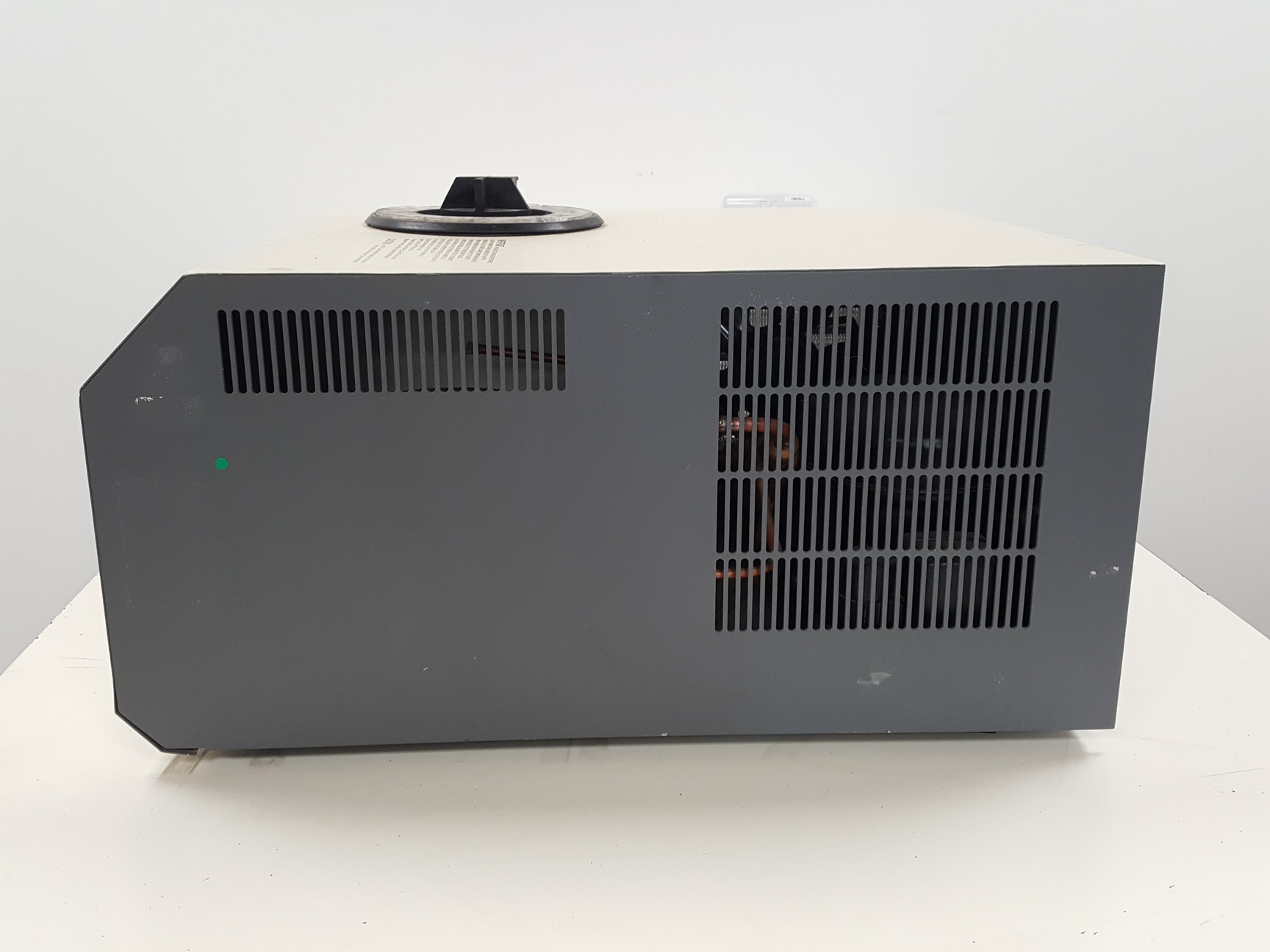 Image of Thermo Electron Corporation Refrigerated Vapor Trap  Model - RVT4104-230 Lab