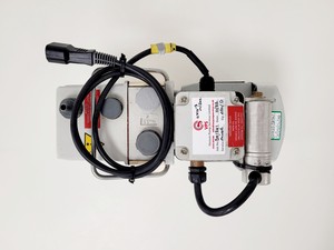 Thumbnail image of Edwards 1.5 Rotary Vane Vacuum Pump Model. E2M1.5 
