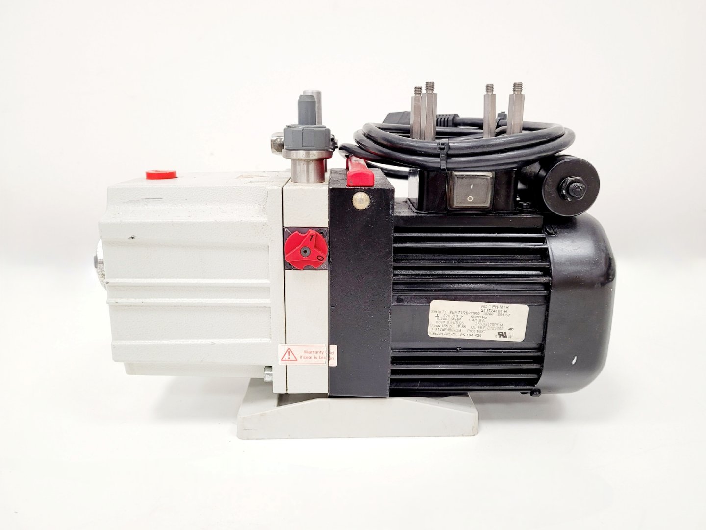 Image of Pfeiffer Rotary Vane Vacuum Pump DUO 2.5 Lab