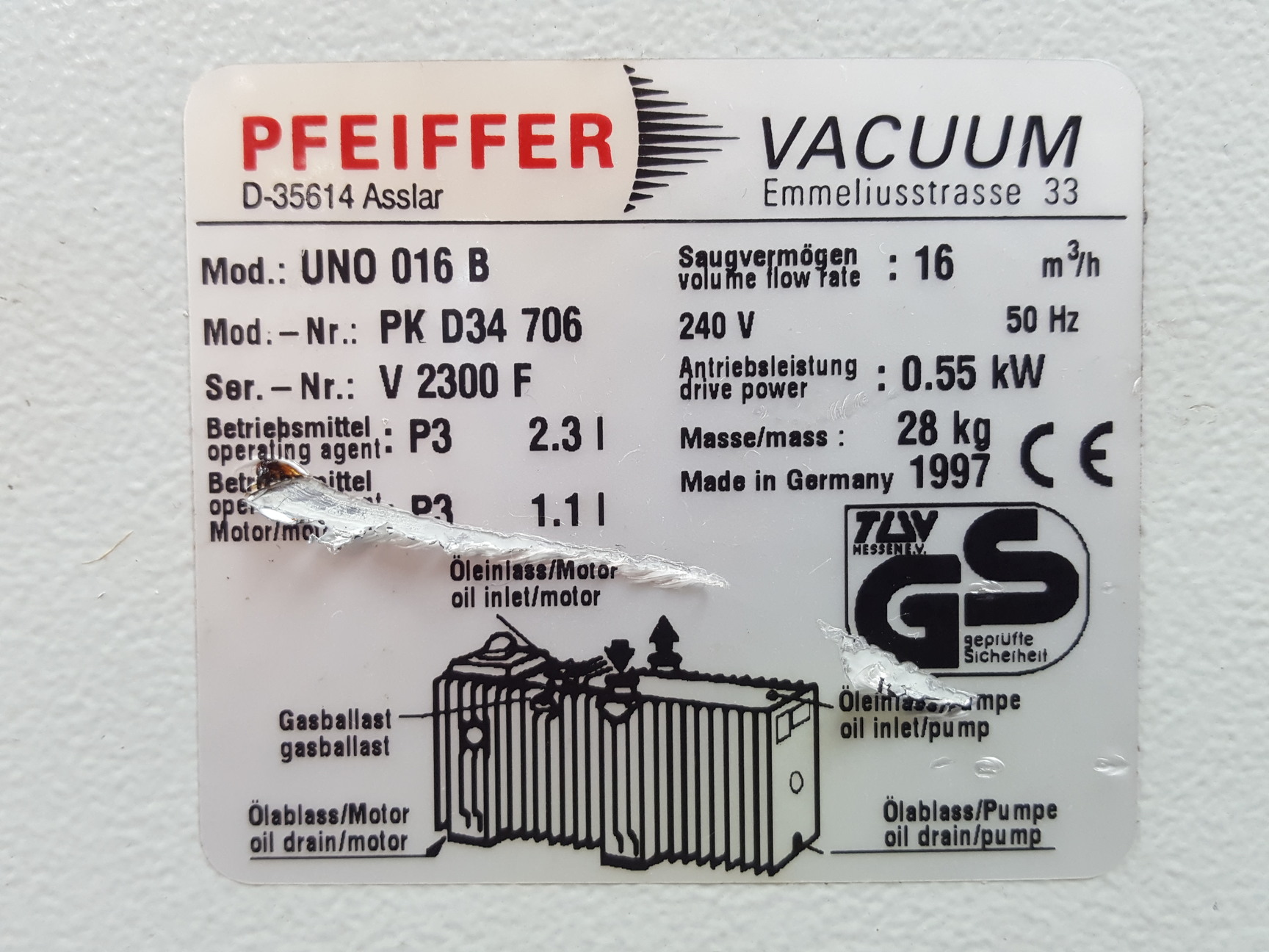 Image of Pfeiffer UNO 016 B Rotary Vane Vacuum Pump Mod. - Nr PK D34 706