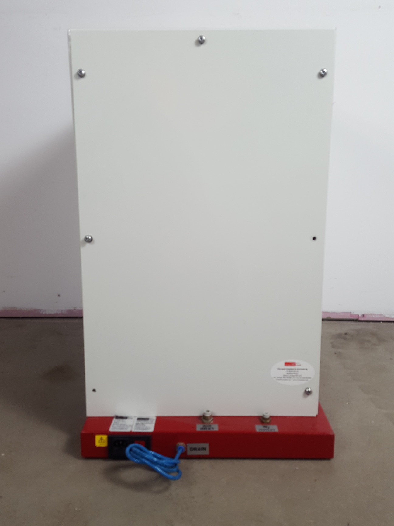 Image of Inhousegas N² MaxiFlow 30L Nitrogen Generator Lab