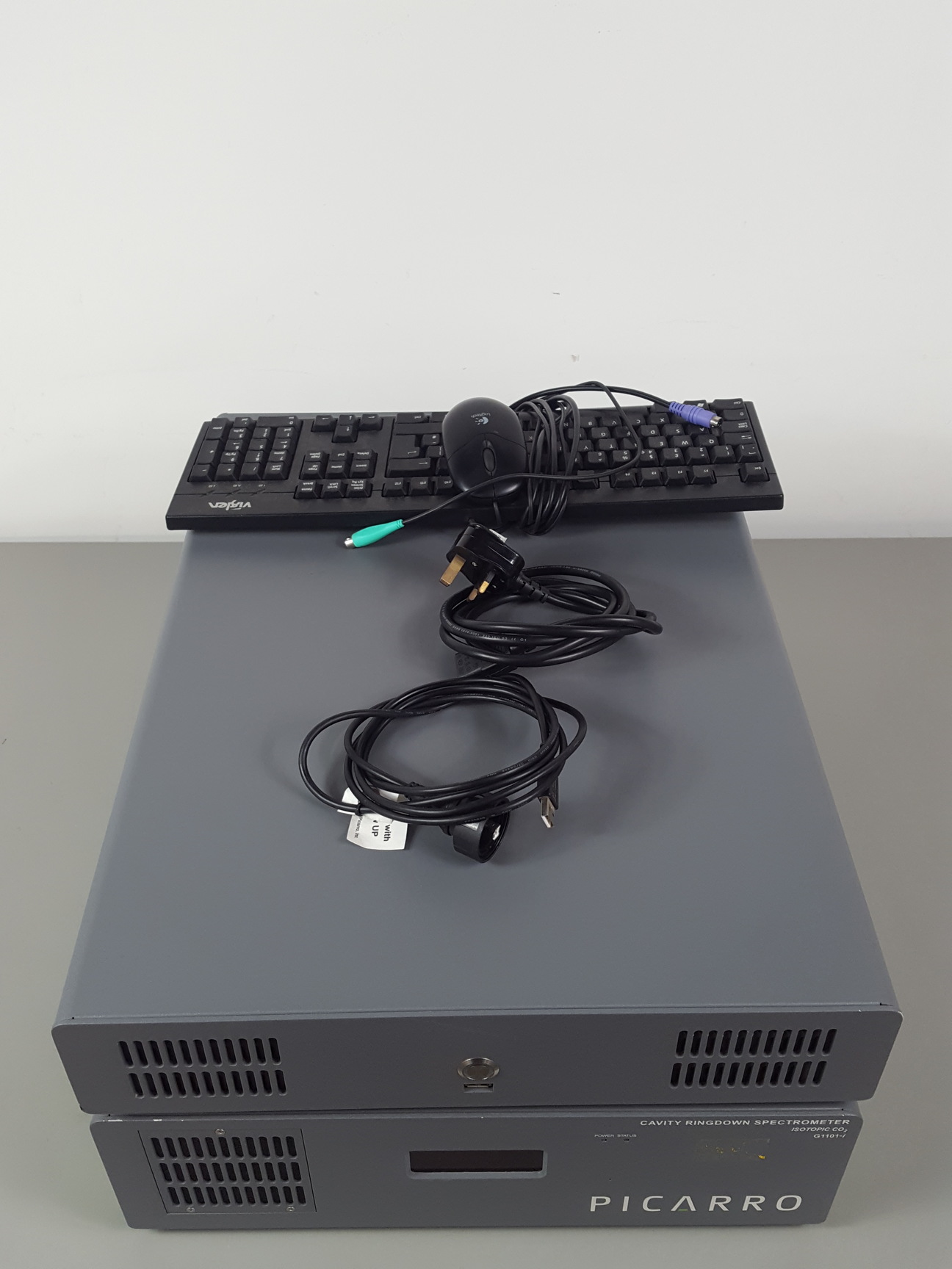 Image of Picarro Cavity Ringdown Isotopic CO2 Spectrophotometer G1101-i & GSP-1000 PSU