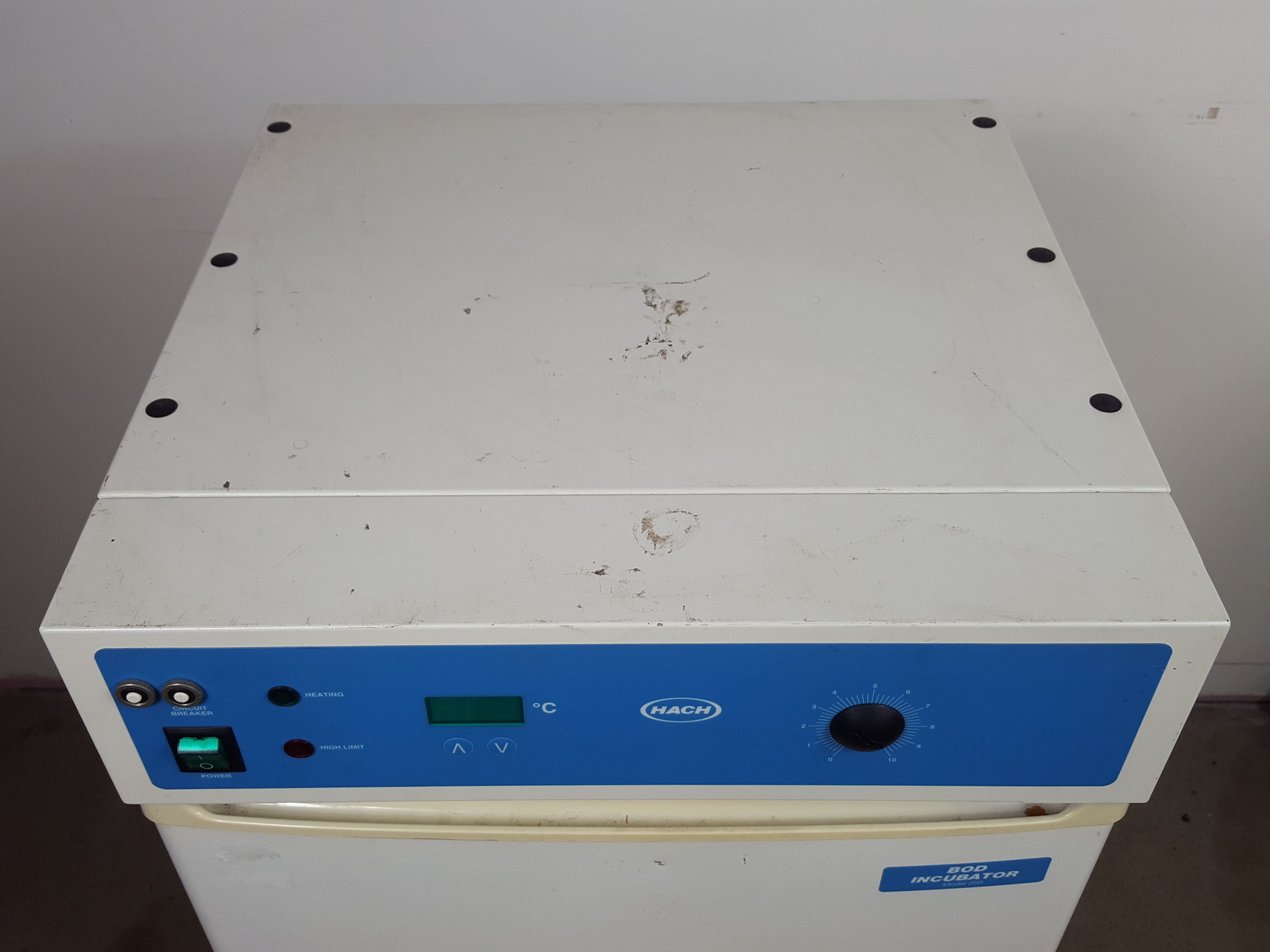 Image of HACH BOD Heating Incubator Mod No. 205-2 Part No. 9110571 Lab