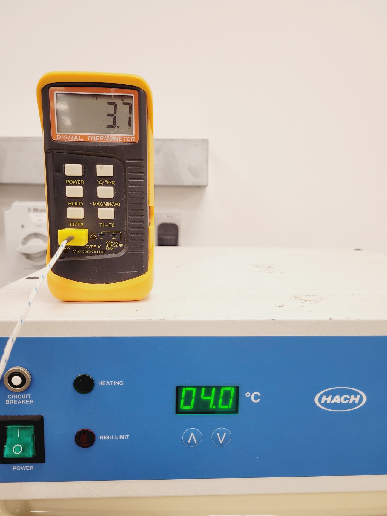 Image of HACH BOD Heating Incubator Mod No. 205-2 Part No. 9110571 Lab