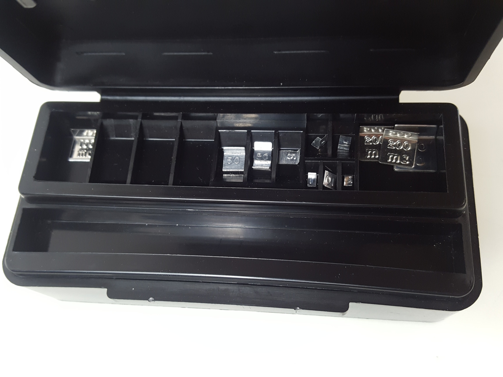 Image of Boro RLSM0150 Dynamic Vapour Sorption System with Cahn D200 Balance Lab